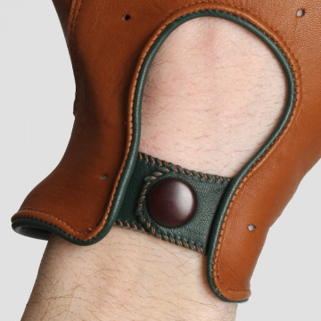 Détail teinte périer du Gant de conduite homme - Le Pilote Felipe Détail teinte périer du Gant de conduite homme - Le Pilote Felipe