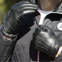 Atelier du Gantier Leather Glovemaker Workshop Traditional French Leather Gloves France