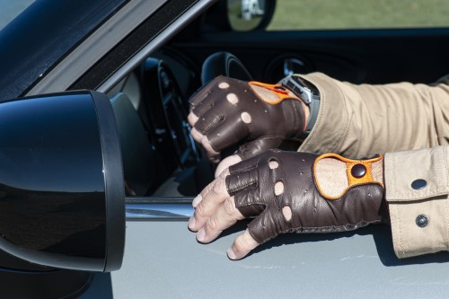 6 bonnes raisons pour lesquelles l'achat de Gants de Conduite est un c –  Glove Story